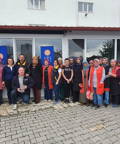 Rotary kulüpleri meme kanseri ve çocuk felcine dikkat çekti