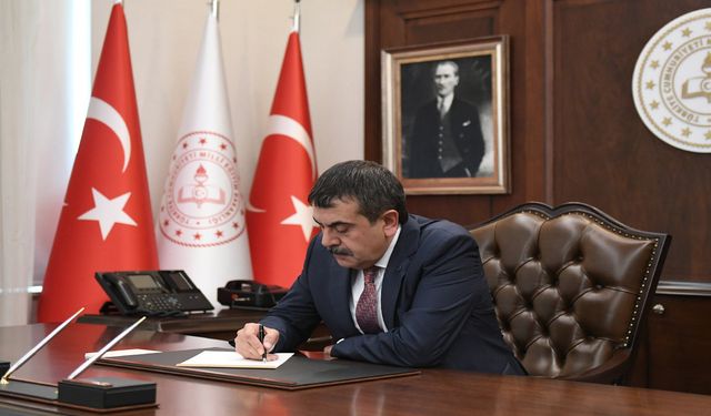 Bakan Tekin’den öğretmen adaylarını sevindiren haber