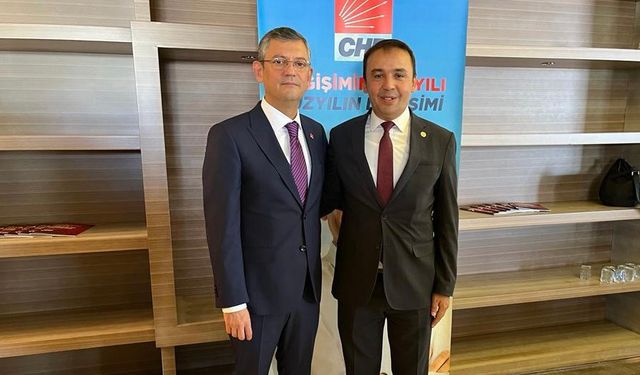 Güven tazeleyen Özgür Özel'e Baltacı'dan tebrik