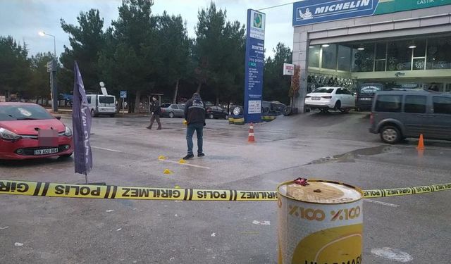 Samsun’da motosiklet üzerindeki 2 gence kurşun yağdırdılar