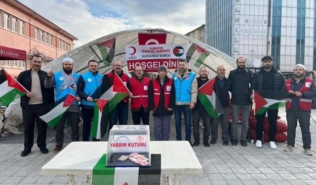 Filistin hayır çarşısına yoğun ilgi
