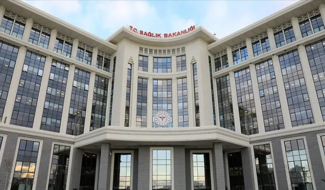 36 bin sağlık personeli istihdamı kararı Resmi Gazete'de!