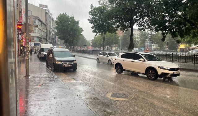 Meteoroloji duyurdu: Kastamonu'da 3 gün gök gürültülü sağanak var