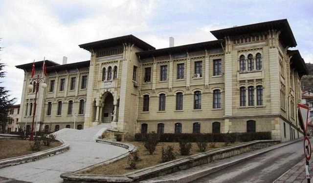 KASTAMONU SAHİPSİZ HAYVANLARI KORUMA BİRLİĞİ BAŞKANLIĞI KÖPEK MAMASI SATIN ALINACAKTIR
