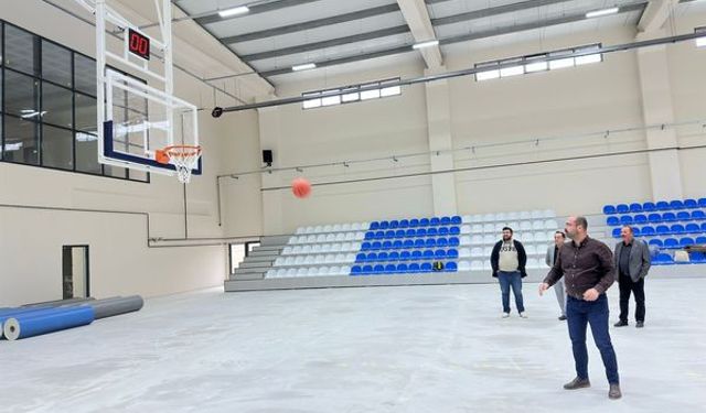 750 seyirci kapasiteli Spor Salonu’nda sona yaklaşılıyor!