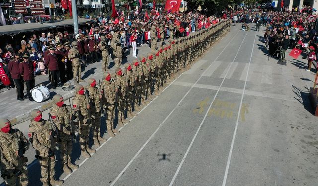 'BÜYÜK' coşkuya, 'küçük' mekan!