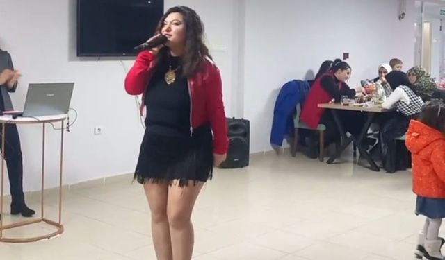 Cide’de kadınlar iftar sonrası doyasıya eğlendiler
