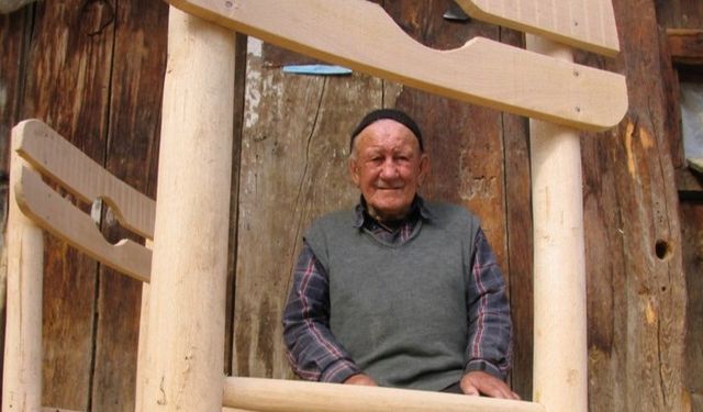 Geleneksel ‘Daday Sandalyesi’ için özel atölye