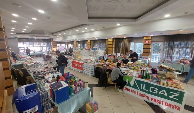 Geleneksel Kırtasiye Kitap Fuarı Ilgaz’da yapıldı