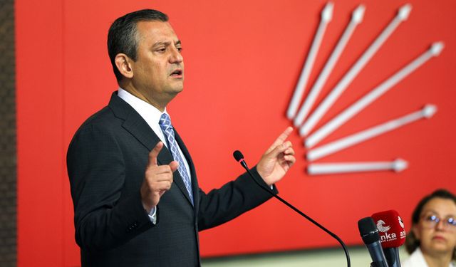 CHP, Olağan Kurultay'da Özel'i seçti