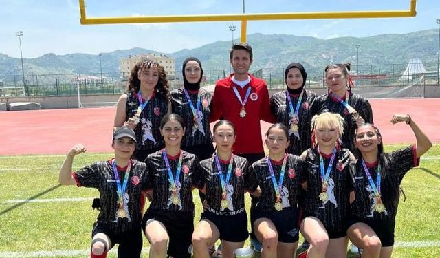Afyon Valisinden şampiyon Kastamonu’ya sürpriz yorum