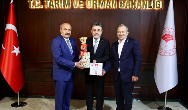 Sarımsak Festivali’ne Bakan Yumaklı davet edildi