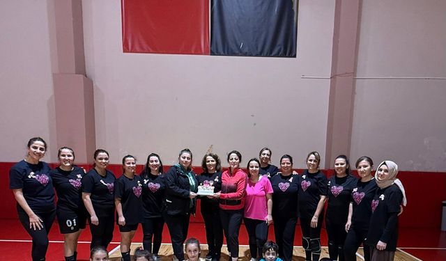 Halime Çavuş Kadın Spor Kulübü farkındalık için sahadaydı!
