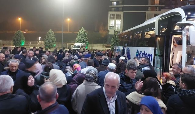 Kastamonu'dan 47 Umreci dualarla kutsal topraklara uğurlandı