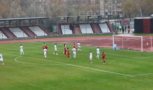 GMG Kastamonuspor’dan tarihi galibiyet