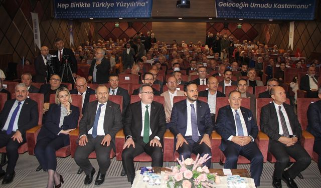 AK Parti’den Kastamonu’da Yerel Yönetimler zirvesi