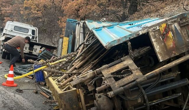 Kastamonu’da kamyonet devrildi: 1 yaralı