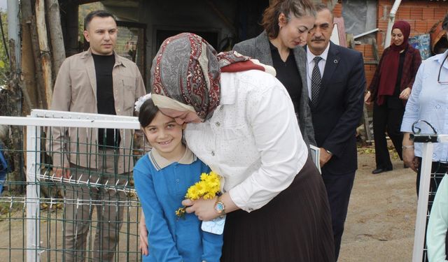 İnebolu ailece kitap okuyor!