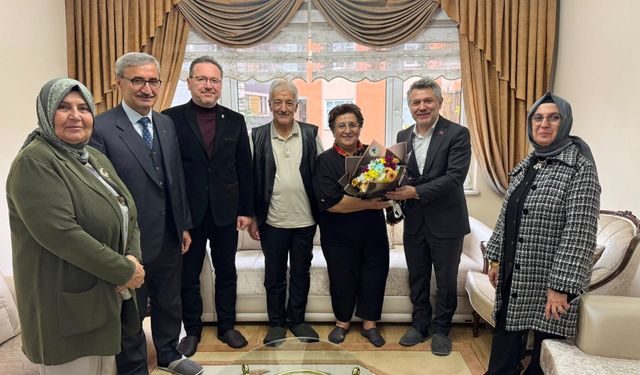 Sevgilioğlu: "Her gün öğretmenlerin ışığıyla değer kazanıyor”