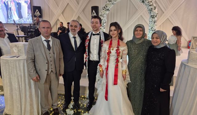 Üçüncü ve Çelik ailelerinin mutlu günü