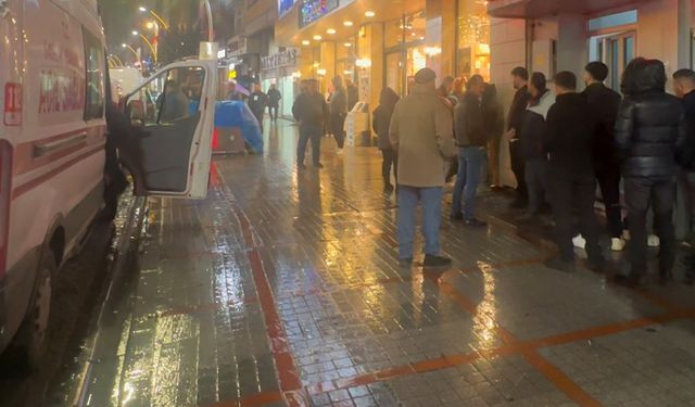 Kızının düğün hazırlıkları için gelmişti, otel odasında hayatını kaybetti