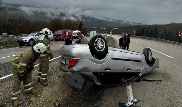 Karabük-Kastamonu yolunda otomobil takla attı