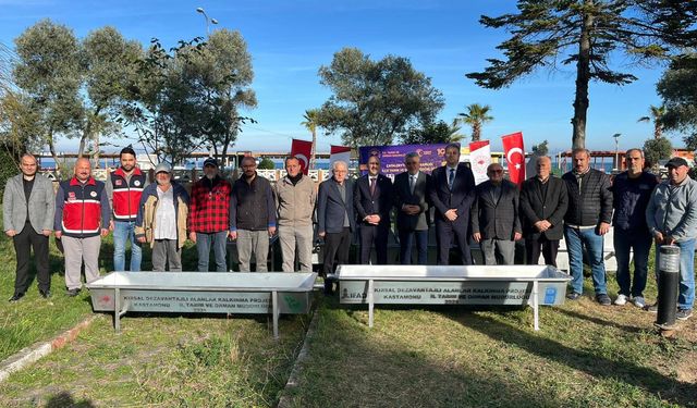 Kastamonu'nun ilçesinde üreticilere sıvat dağıtıldı