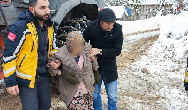 Kar yağışı nedeniyle mahsur kalan 3 vatandaşa ulaşıldı