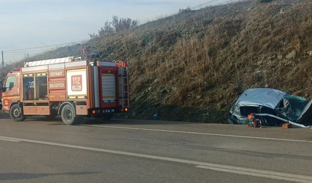 Kastamonu plakalı araç şarampole devrildi: 5 yaralı