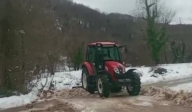 Cideli Muhtar ve ekibinden örnek davranış