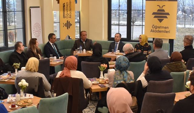 Edebiyatta öncü kadınlar Kastamonu’da konuşuldu