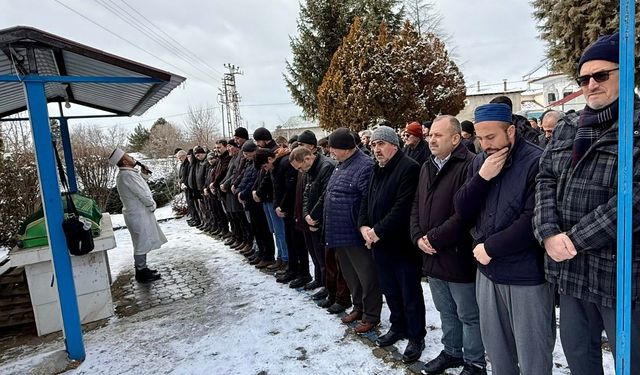 Eski İGM Üyesi Osman Bayrak son yolculuğuna uğurlandı