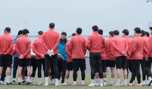 GMG Kastamonuspor ile Bucaspor ilk 11’lerini açıkladı