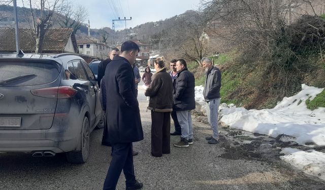 Haberimiz ses getirdi: Cide Kaymakamı heyelanlı bölgede!