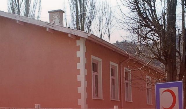 Kastamonu'da sağlık ocağının kapısına kilit vuruldu