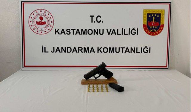 Üzerinden ruhsatsız tabanca çıkan şahıs gözaltına alındı