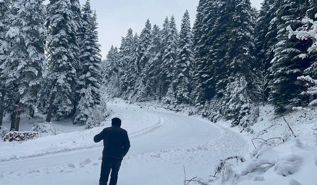 Kastamonu'da kartpostallık kış manzaraları şölen oluşturuyor