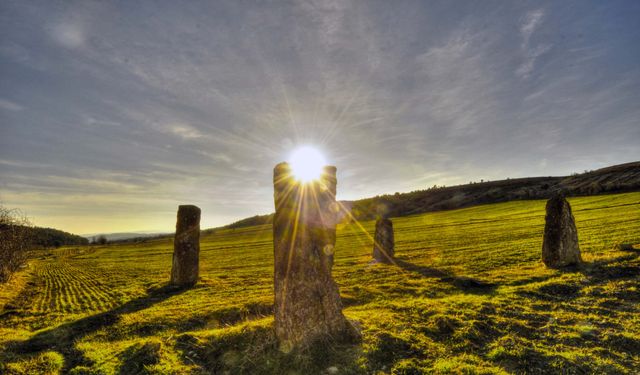 Kastamonu’nun tarlalarındaki kadim taşlar zamana direniyor