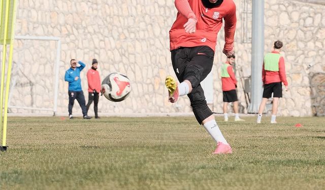 Kastamonuspor, yarın Gazi Stadı’nda Kepez’i ağırlayacak