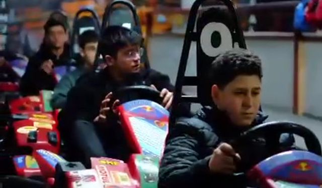 Kastamonu Ülkü Ocakları’ndan başarılı öğrencilere özel ödül