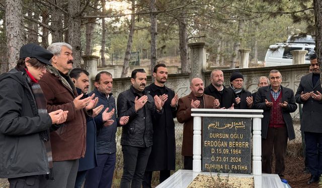 Kastamonu'da Erdoğan Berberi kabri başında anıldı