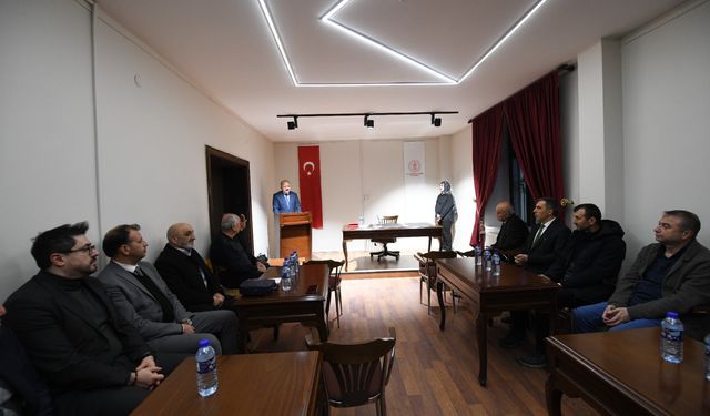 Kültür ve Medeniyet Söyleşileri Yazma Eser Kütüphanesi’nde başladı