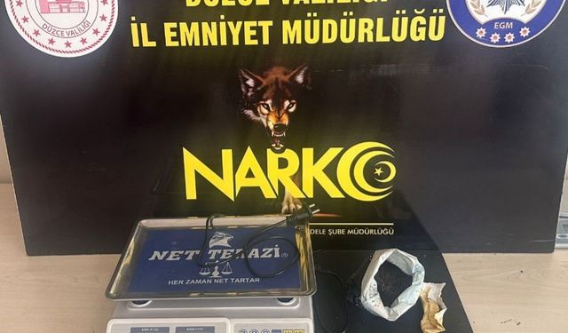 Düzce’de operasyon: 140 gram yasaklı madde ele geçirildi