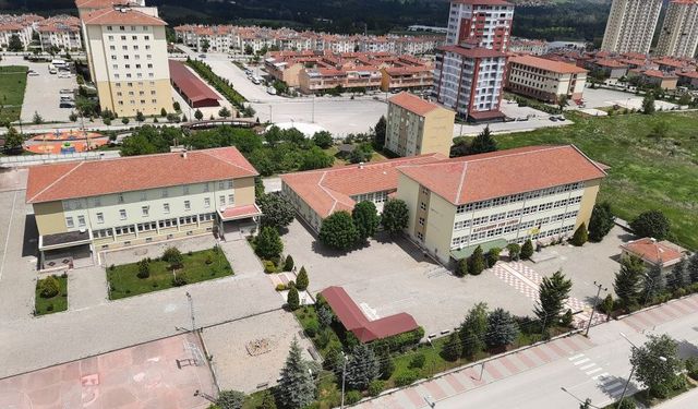 Başarı var bina yok!