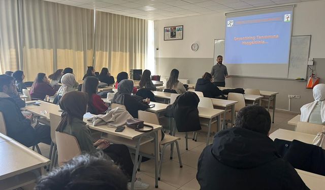 Kastamonu Üniversitesi’nde coğrafya öğrencileri doğayla buluştu