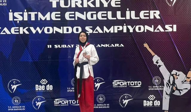 Kastamonulu Elif Ebrar Cabbar Türkiye üçüncüsü oldu