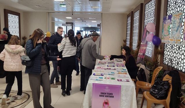 KEAH’ta kanser için farkındalık standı açıldı