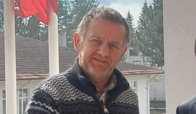 Daday’ın sevilen öğretmeni Adem Batuk hayatını kaybetti