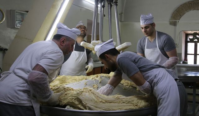 Kastamonu çekme helvası bayramda damakları tatlandıracak