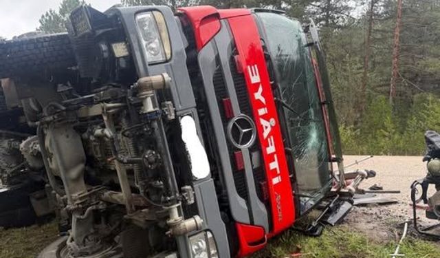 Kastamonu’da kaza geçiren itfaiyecilerden iyi haber